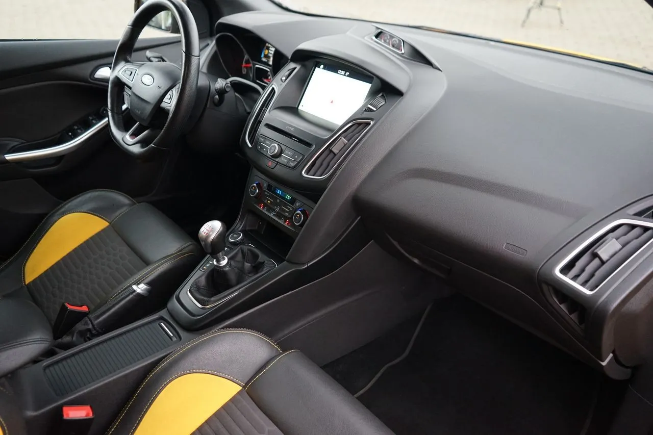 Ford Focus ST Turnier 2.0 EB...  Image 6