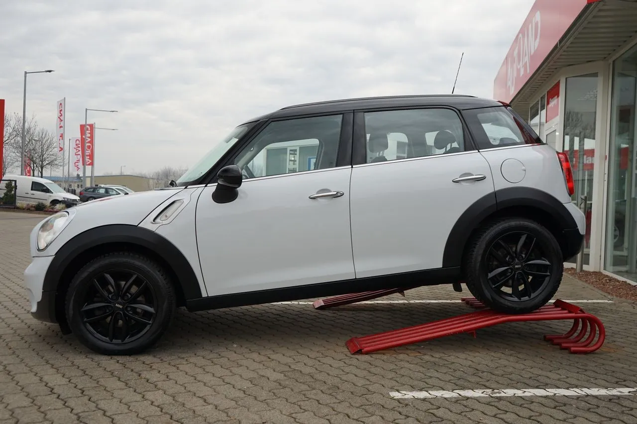 MINI Cooper Countryman Sitzheizung...  Image 3